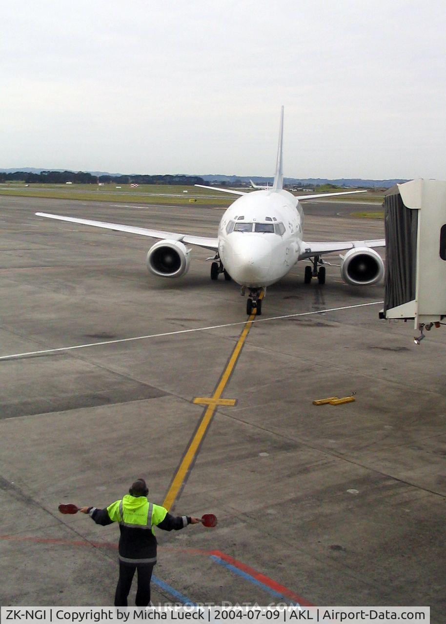 ZK-NGI, 1999 Boeing 737-319 C/N 25608, No parallel parking necessary....