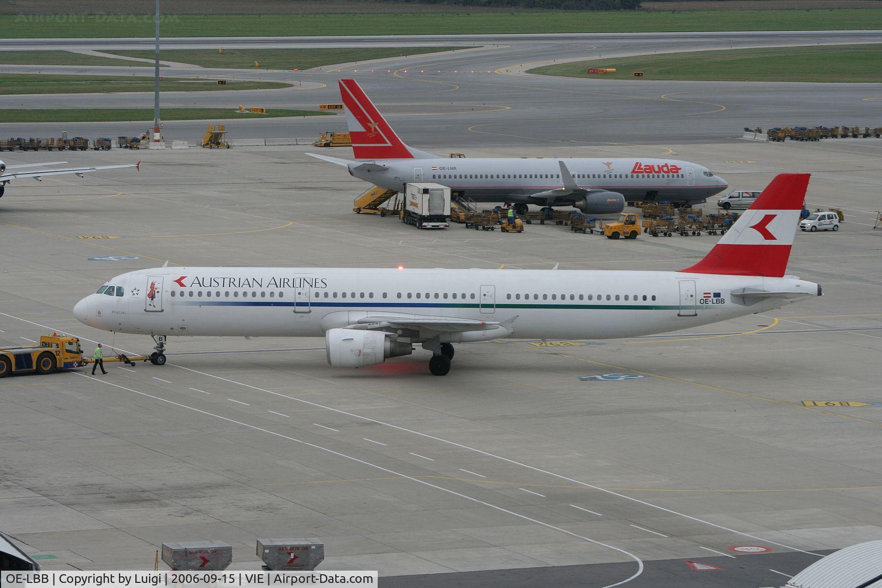 OE-LBB, 1995 Airbus A321-111 C/N 570, Austrian Airlines A321