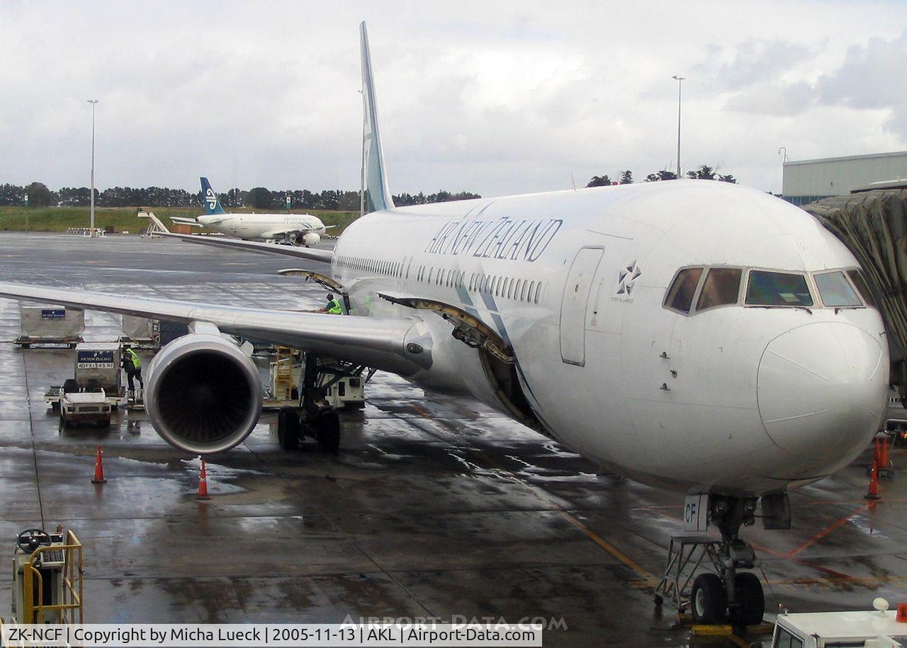 ZK-NCF, 1992 Boeing 767-319/ER C/N 24876, Getting ready for the flight to Kong Kong