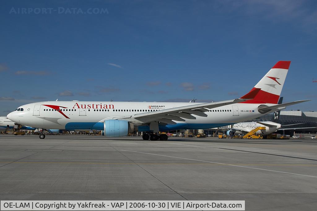 OE-LAM, 1998 Airbus A330-223 C/N 223, Austrian Airlines Airbus 330-200
