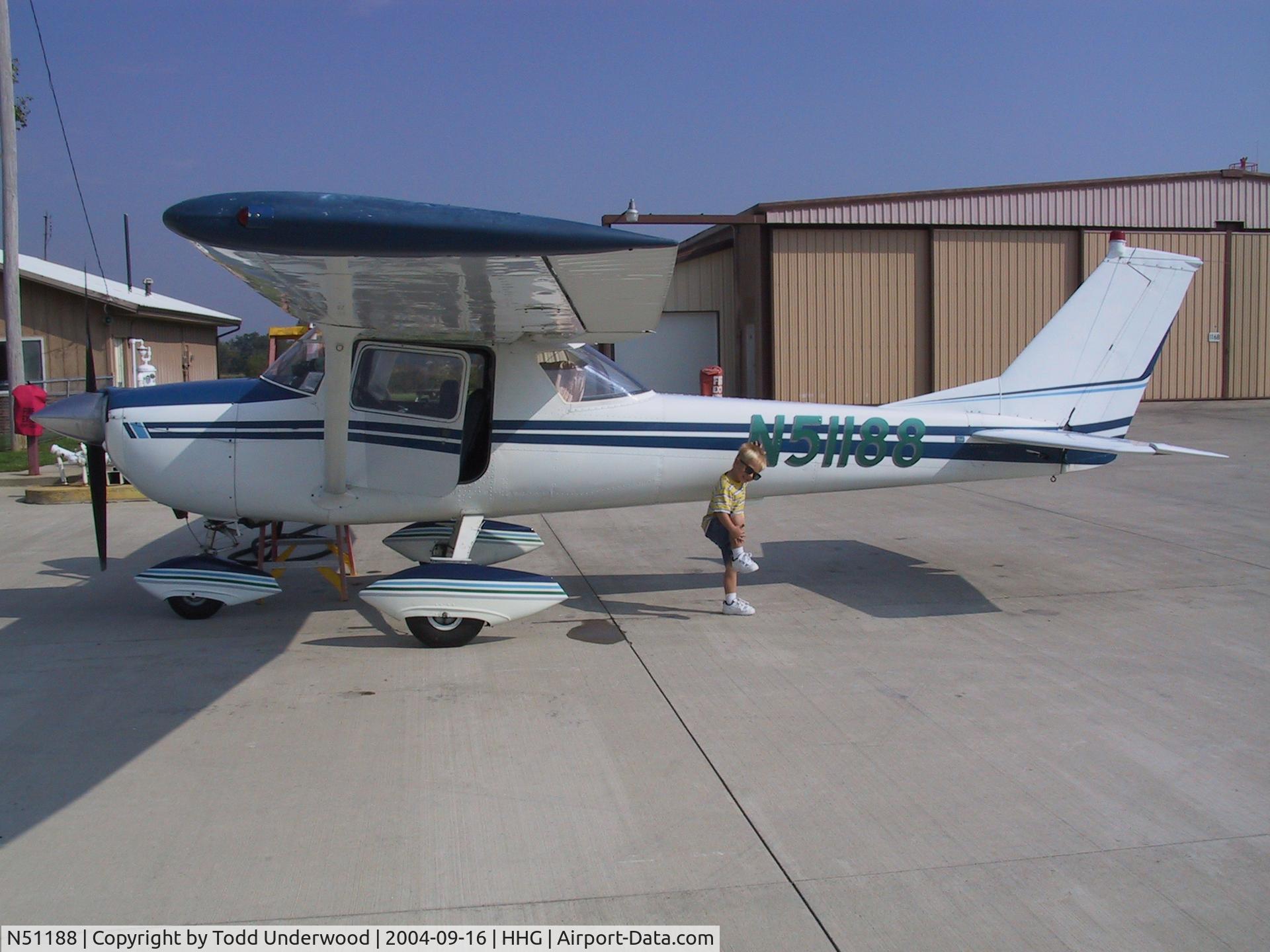 N51188, 1968 Cessna 150J C/N 15069827, N51188 at Huntington, In