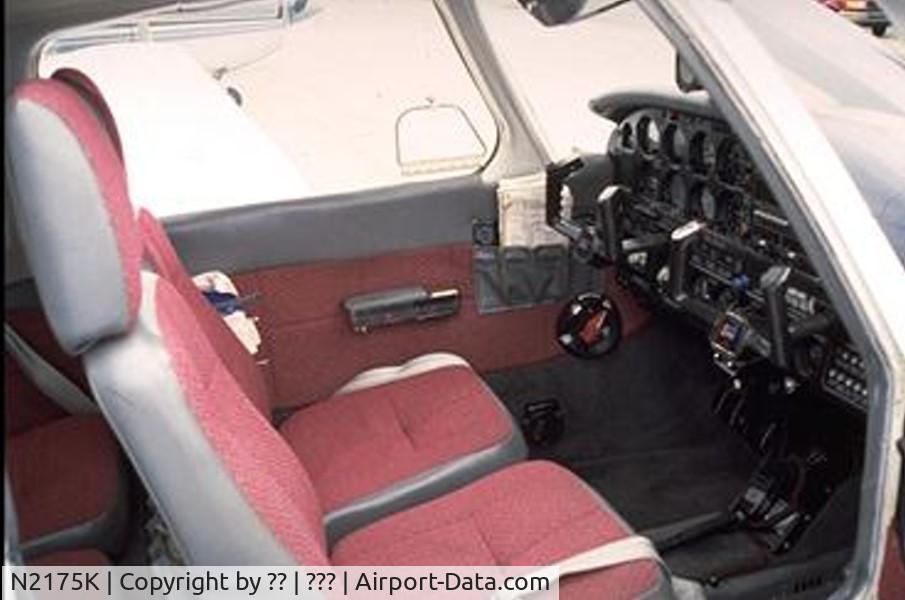 N2175K, 1978 Piper PA-28RT-201T Arrow IV C/N 28R-7931028, Old Photo of 2175K from Florida