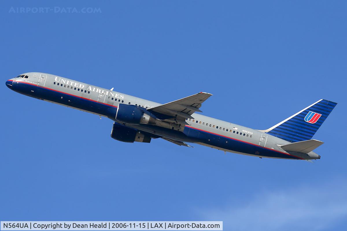 N564UA, 1992 Boeing 757-222 C/N 26666, United Airlines N564UA (FLT UAL278) climbing out from RWY 25R enroute to Baltimore Washington Int'l (KBWI).