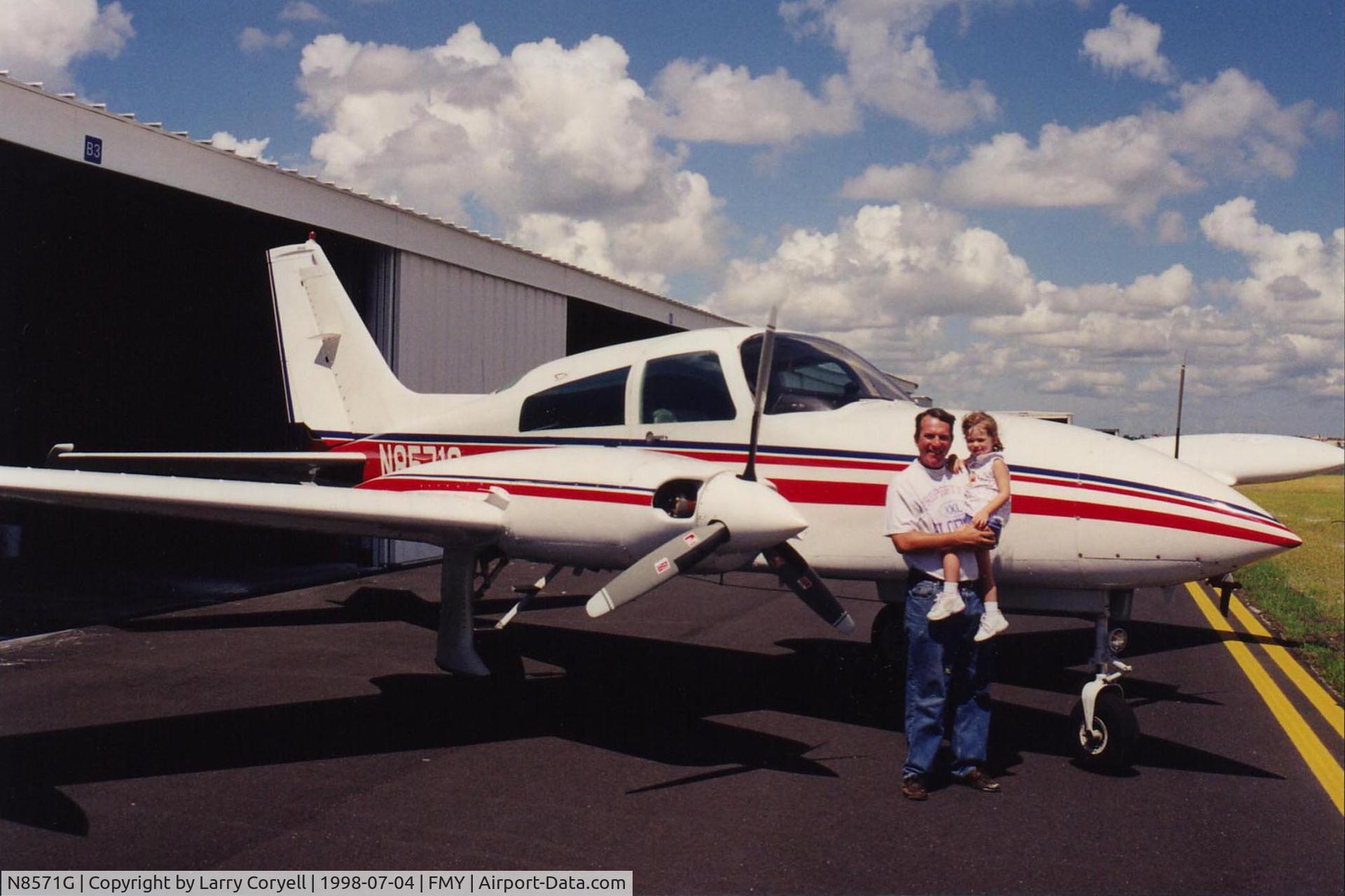 N8571G, 1977 Cessna 310R C/N 310R0937, Beautiful 1977 Cessna 310R N8571G