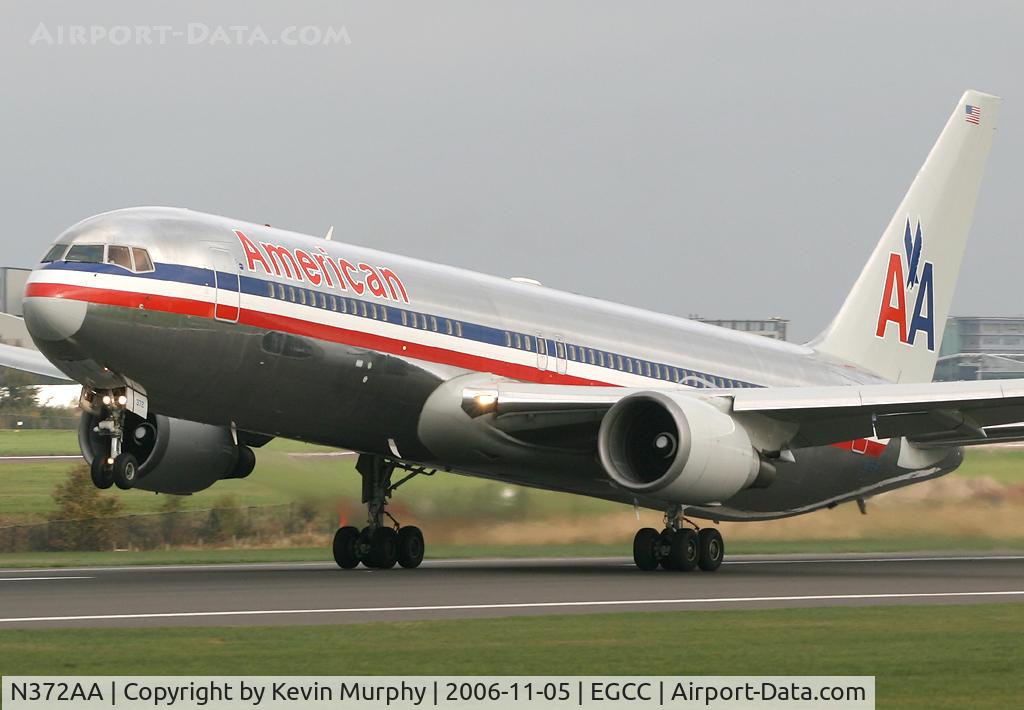 N372AA, 1992 Boeing 767-323 C/N 25199, AA 767 leaving 24L