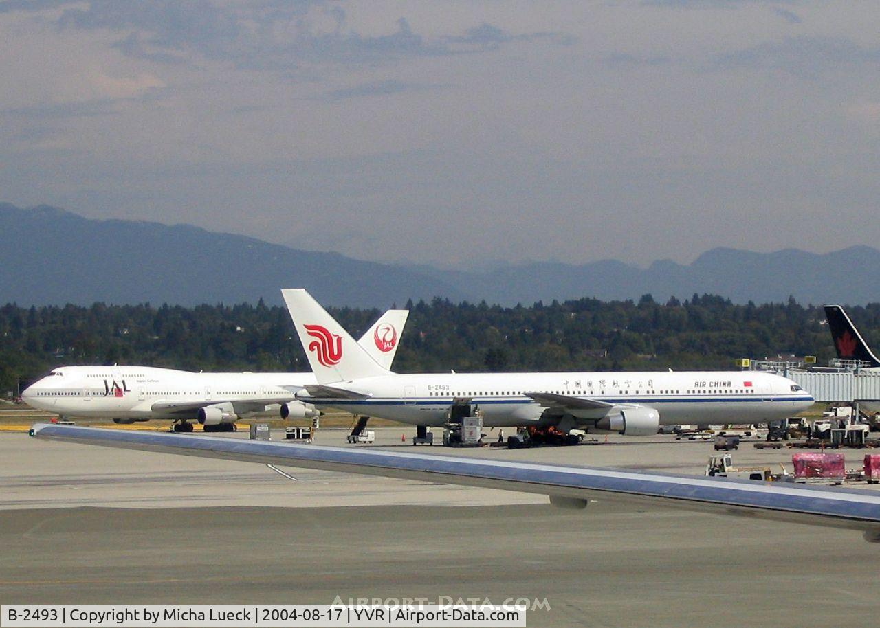 B-2493, 1998 Boeing 767-3Q8/ER C/N 28132, visitors from Japan and China in Vancouver