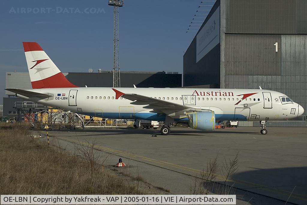 OE-LBN, 1997 Airbus A320-214 C/N 768, Austrian Airlines Airbus 320 stored at VIE