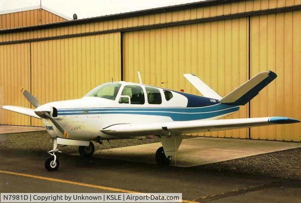 N7981D, 1957 Beech H35 Bonanza C/N D-5268, H35 Bonanza