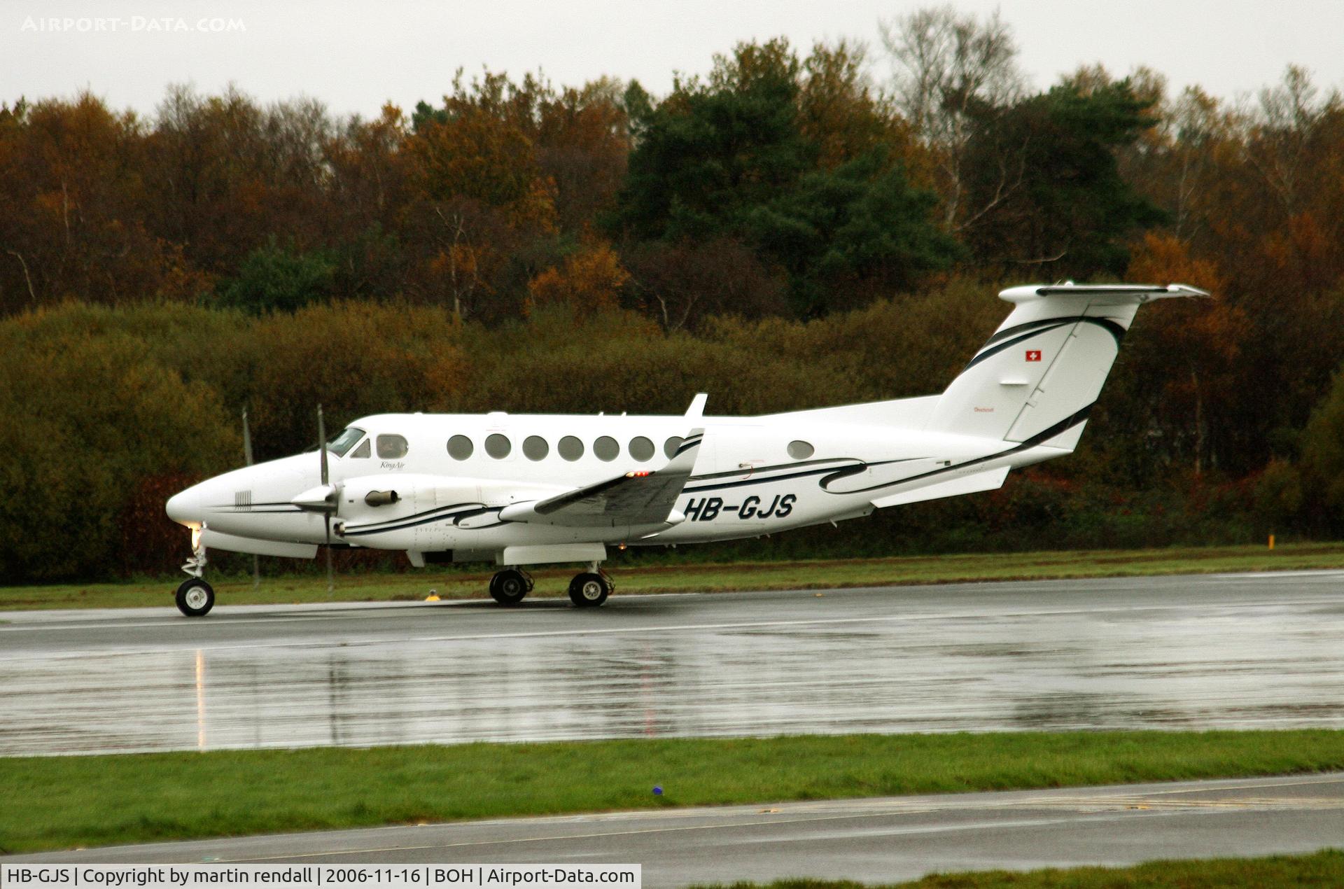 HB-GJS, 2004 Raytheon 350 Super King Air C/N FL-404, KING AIR