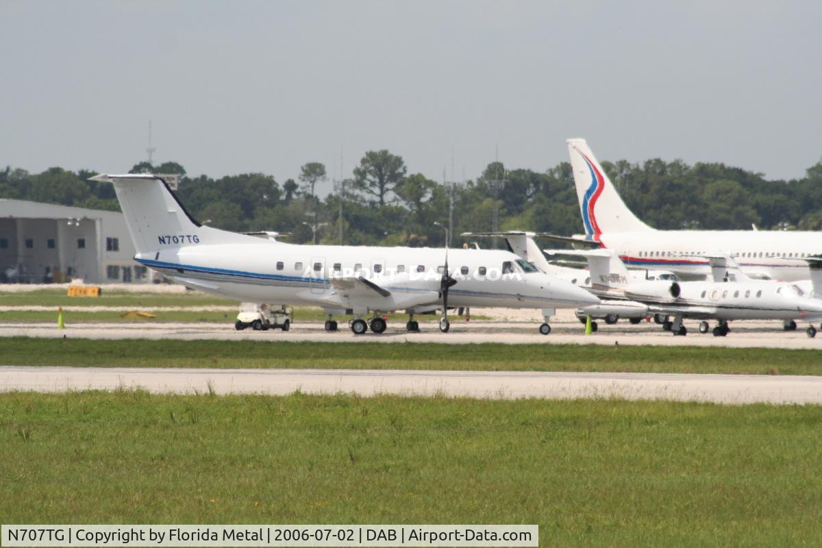 N707TG, 1990 Embraer EMB-120ER Brasilia C/N 120.182, Robbie Gordon