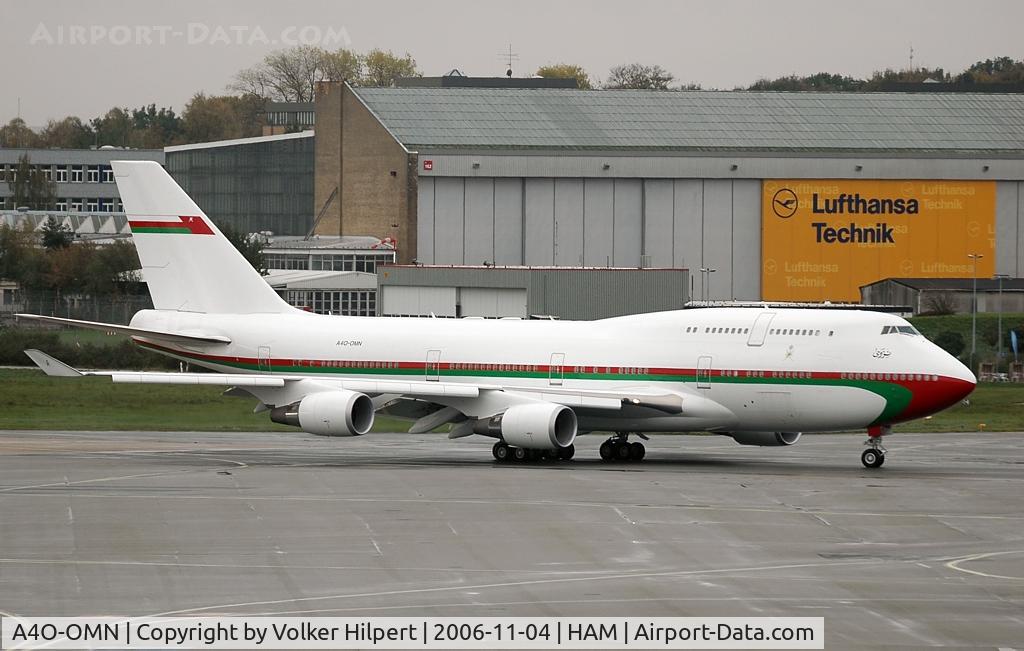 A4O-OMN, 2001 Boeing 747-430 C/N 32445, Oman Royal Flight 747-430