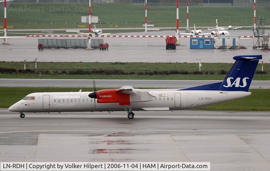 LN-RDH, 2000 De Havilland Canada DHC-8-402Q Dash 8 C/N 4023, SAS DHC-8-402Q400
