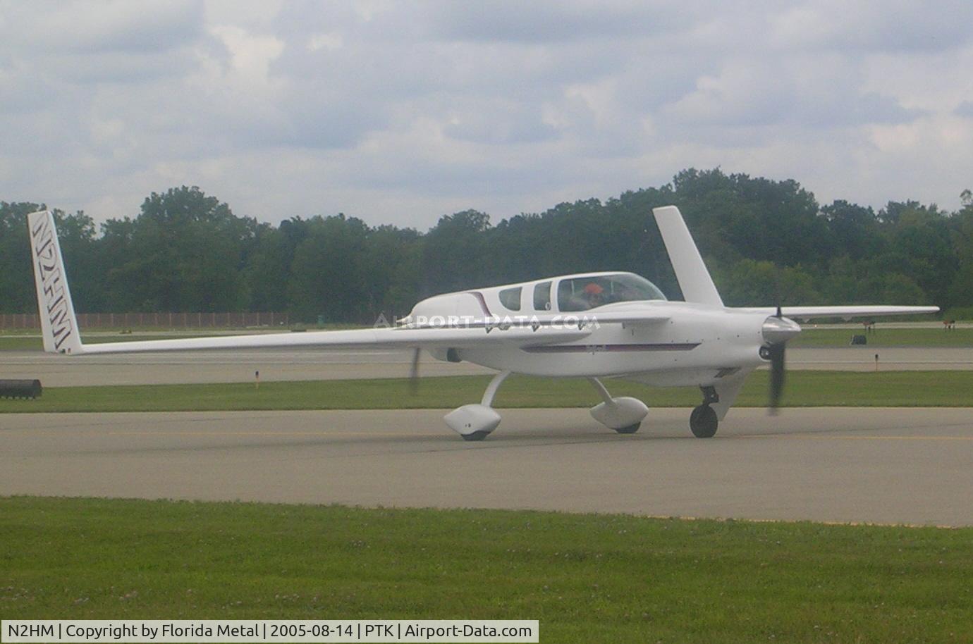N2HM, 2000 Rutan Defiant C/N 146, at Pontiac