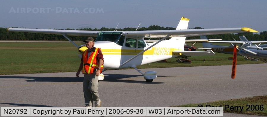 N20792, 1974 Cessna 172M C/N 17263838, Marshalled out, so she can fly out of the fly in