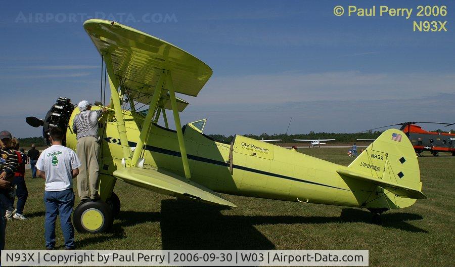 N93X, 1942 Boeing A75N1(PT17) C/N 75-4351, Drawing a crowd to the bright Stearman