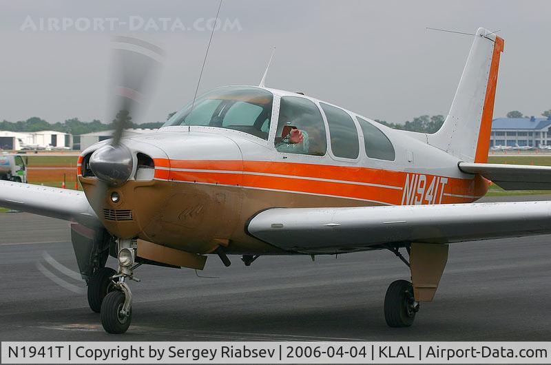 N1941T, 1965 Beech 35-C33 Debonair C/N CD-958, Sun-n-fun 2006
