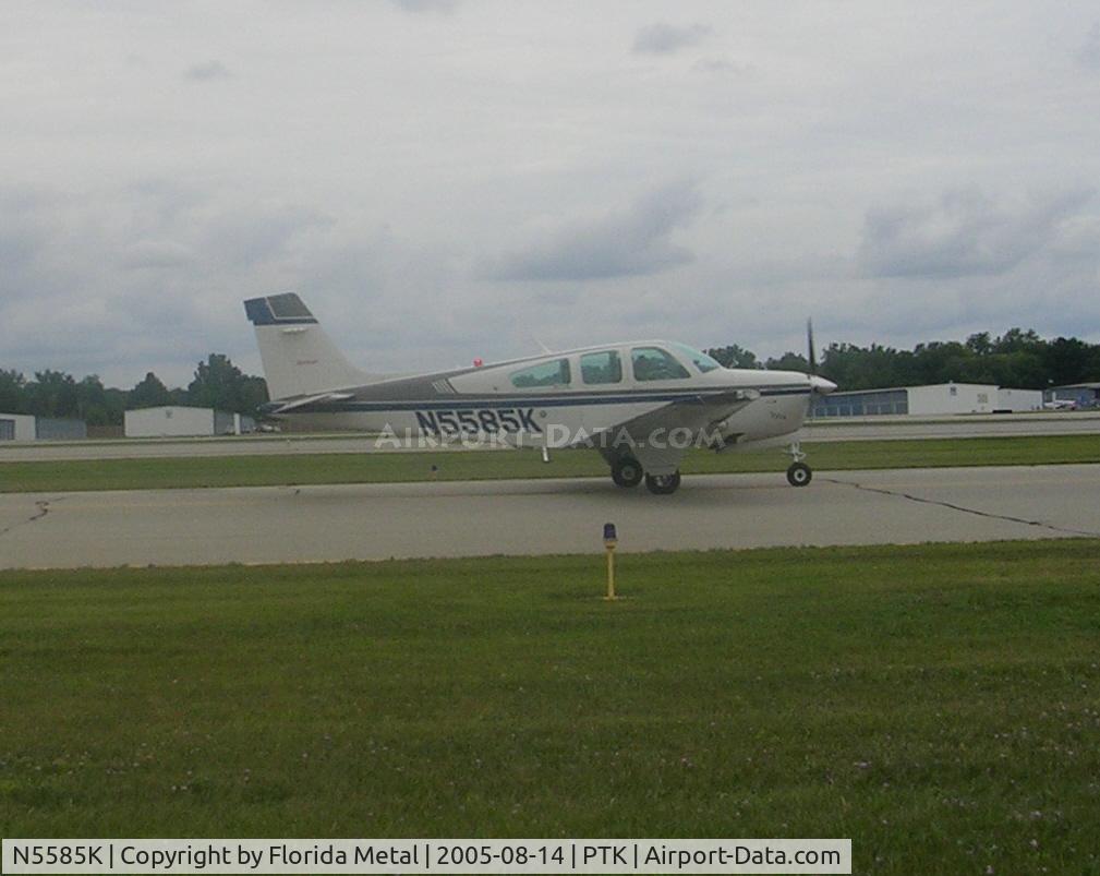 N5585K, 1989 Beech F33A Bonanza C/N CE-1385, Beech