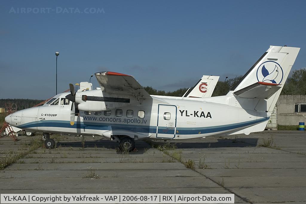 YL-KAA, 1985 Let L-410UVP Turbolet C/N 851425, Concors Let 410