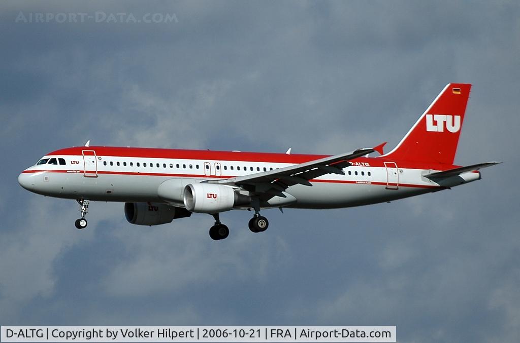 D-ALTG, 2002 Airbus A320-214 C/N 1762, LTU A320-214