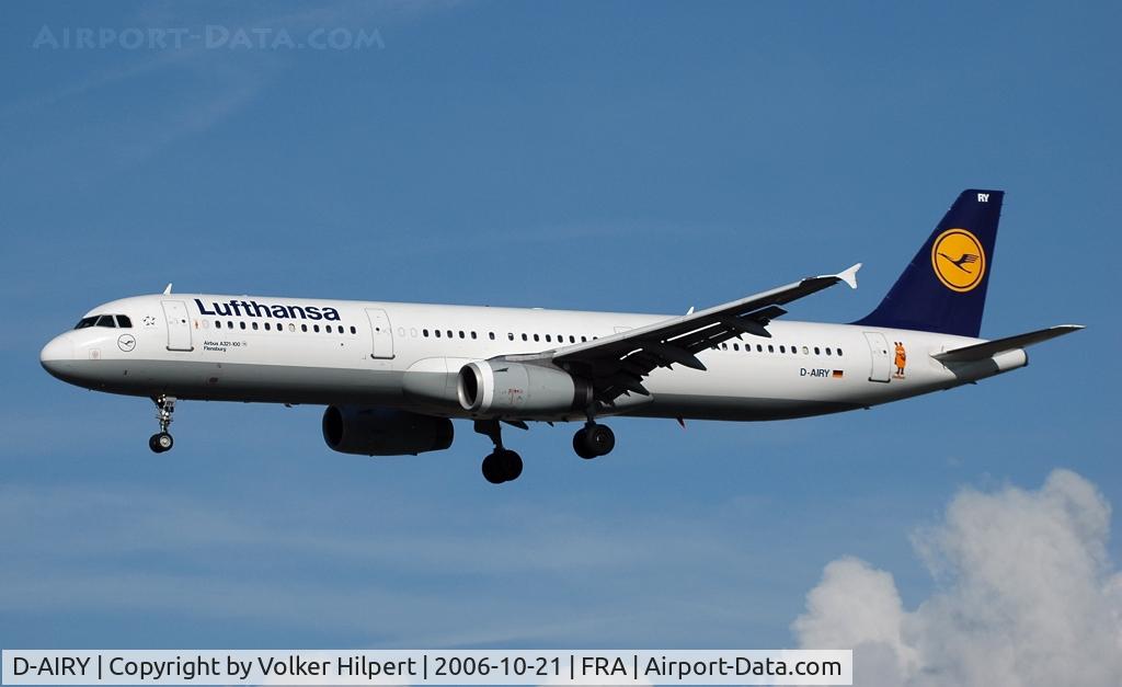 D-AIRY, 1998 Airbus A321-131 C/N 0901, Lufthansa A321-131 Die Maus
