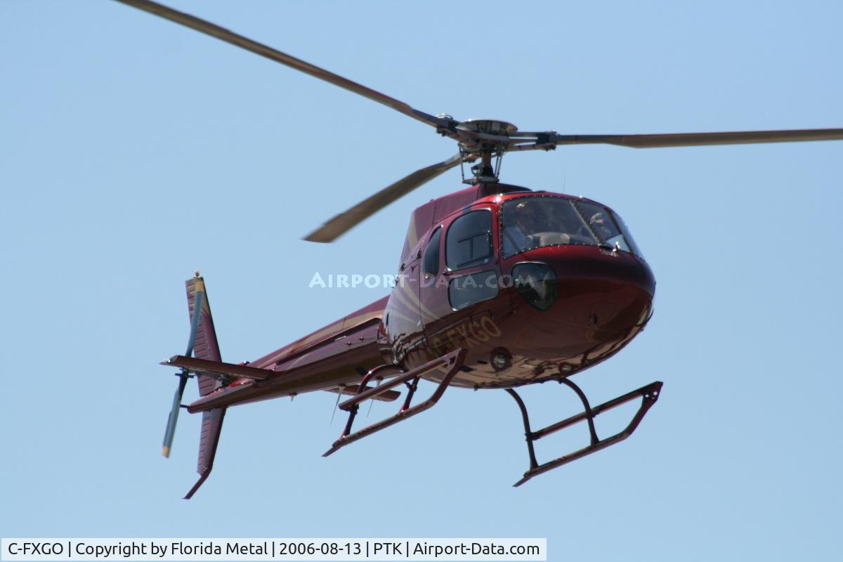 C-FXGO, 1991 Aérospatiale AS-355F-2 Ecureuil 2 C/N 5473, red chopper