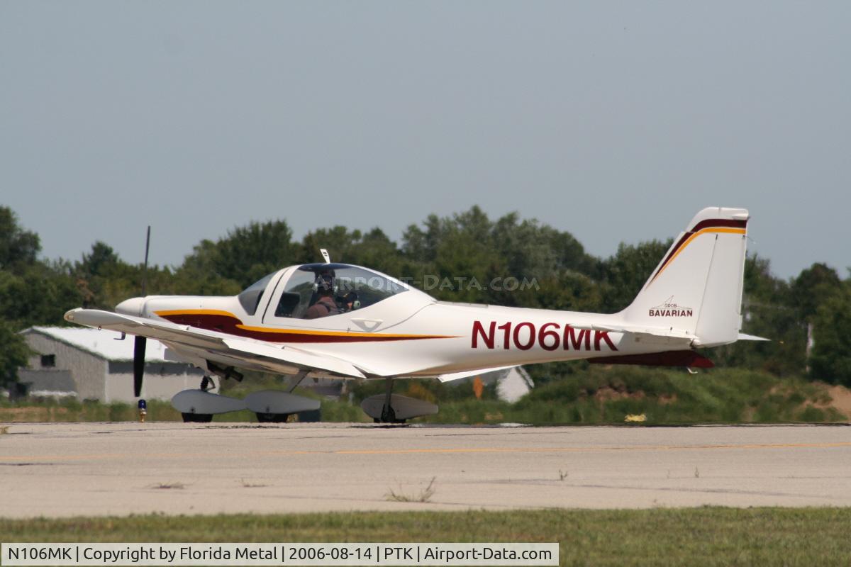 N106MK, 1994 Grob G-115C C/N 82022/C1, Pontiac Open House