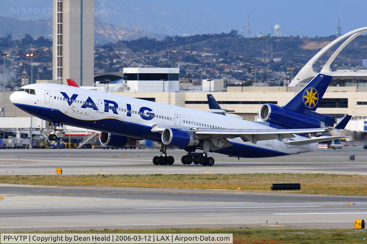PP-VTP, 1994 McDonnell Douglas MD-11 C/N 48539, Varig PP-VTP departing RWY 25R late in the day.