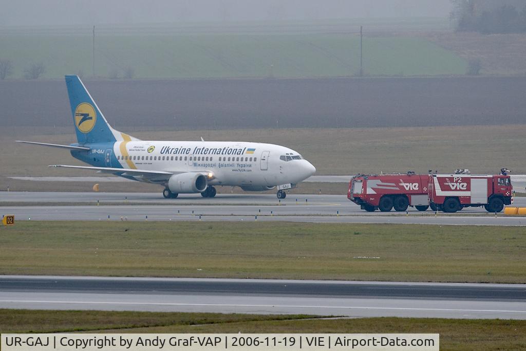 UR-GAJ, 1992 Boeing 737-5Y0 C/N 25192/2262, Ukraine International 737-500