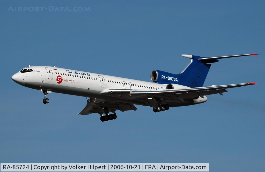 RA-85724, 1992 Tupolev Tu-154M C/N 92A906, Sibir Airlines Tu-154M
