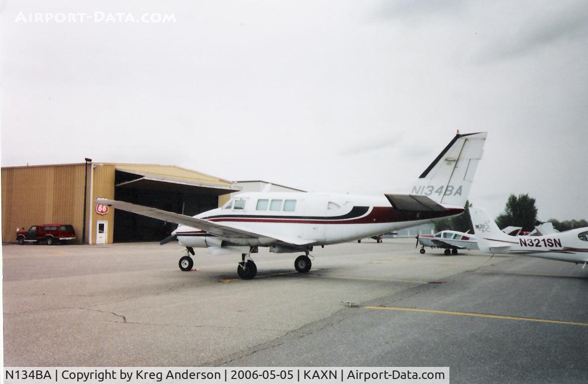 N134BA, 1964 Beech 65-A80-8800 C/N LD-202, Bemidji Aviation Queen Air