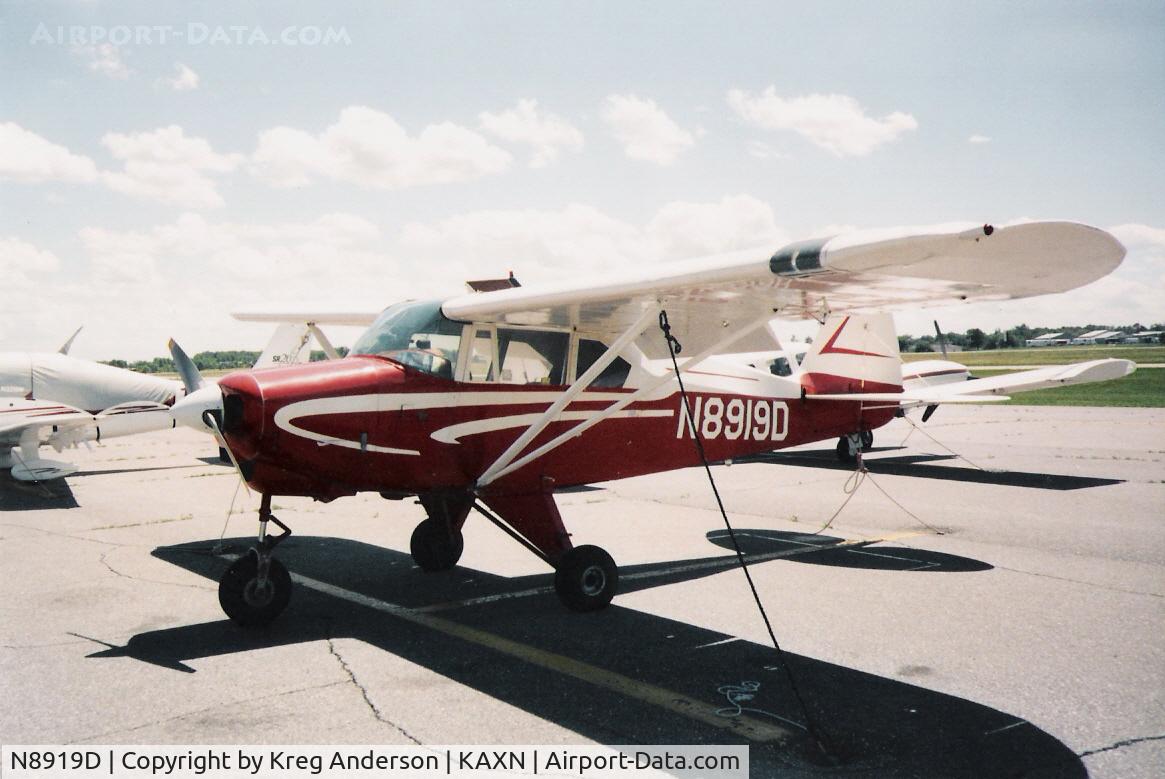 N8919D, 1958 Piper PA-22-160 Tri Pacer C/N 22-6076, Piper Tri-Pacer on the line