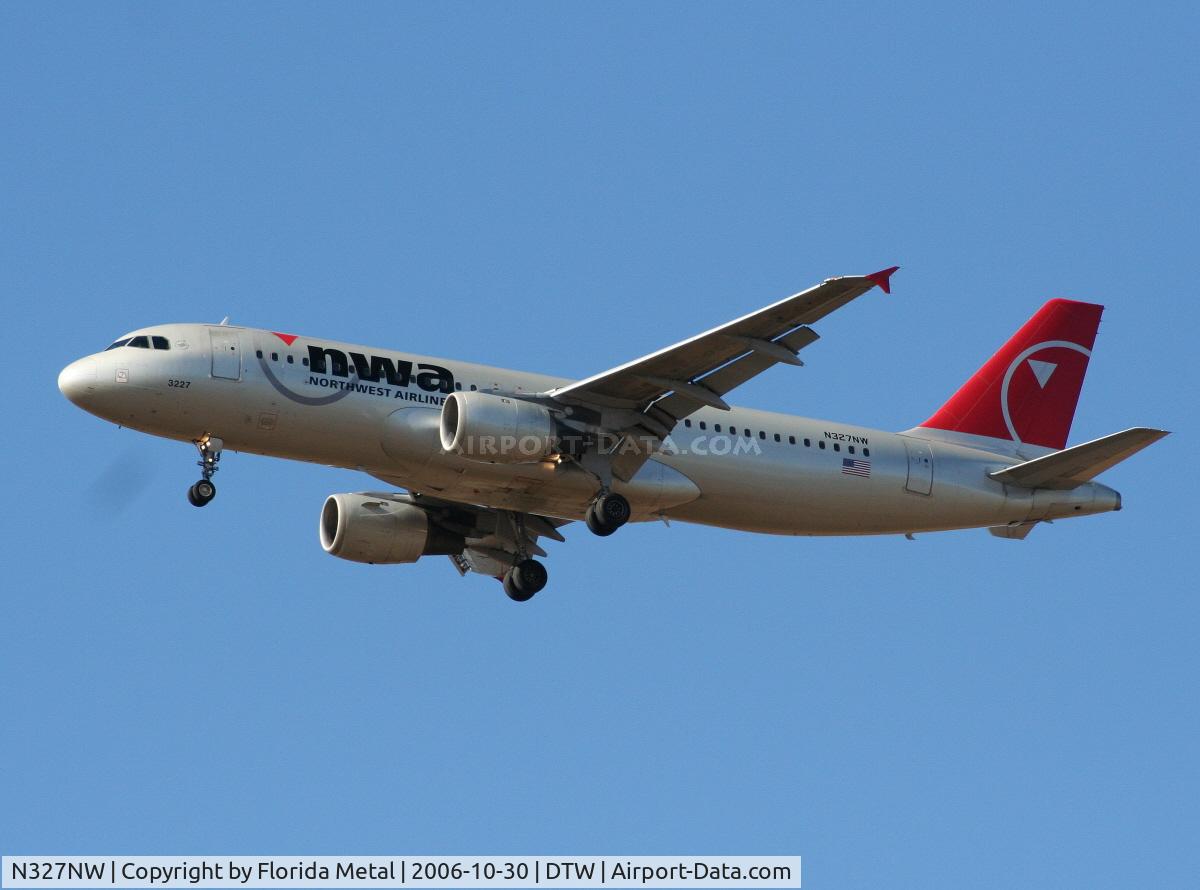 N327NW, 1992 Airbus A320-211 C/N 297, NW A320