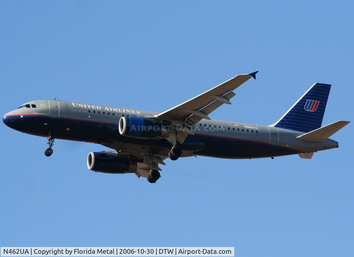 N462UA, 2000 Airbus A320-232 C/N 1272, UA A320