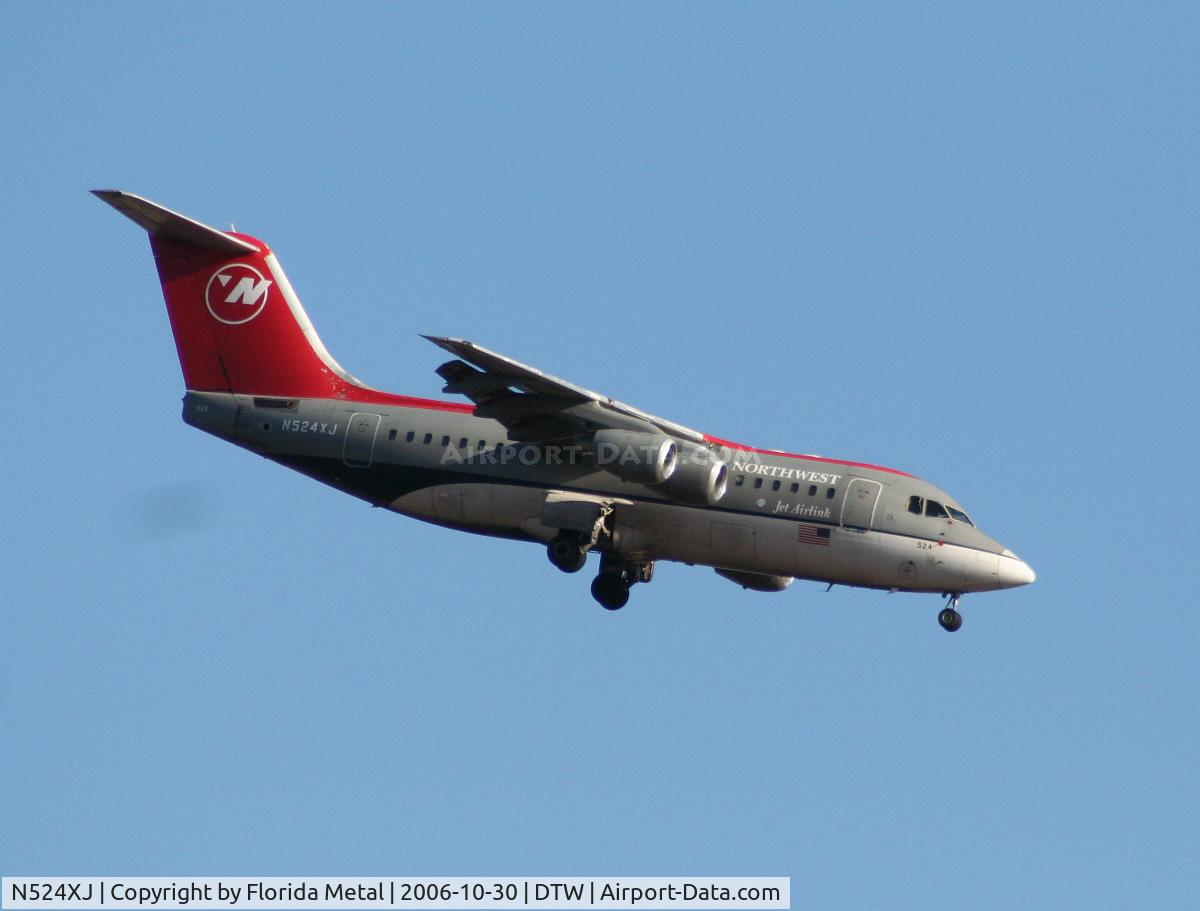 N524XJ, 1999 British Aerospace Avro 146-RJ85A C/N E2349, RJ 85