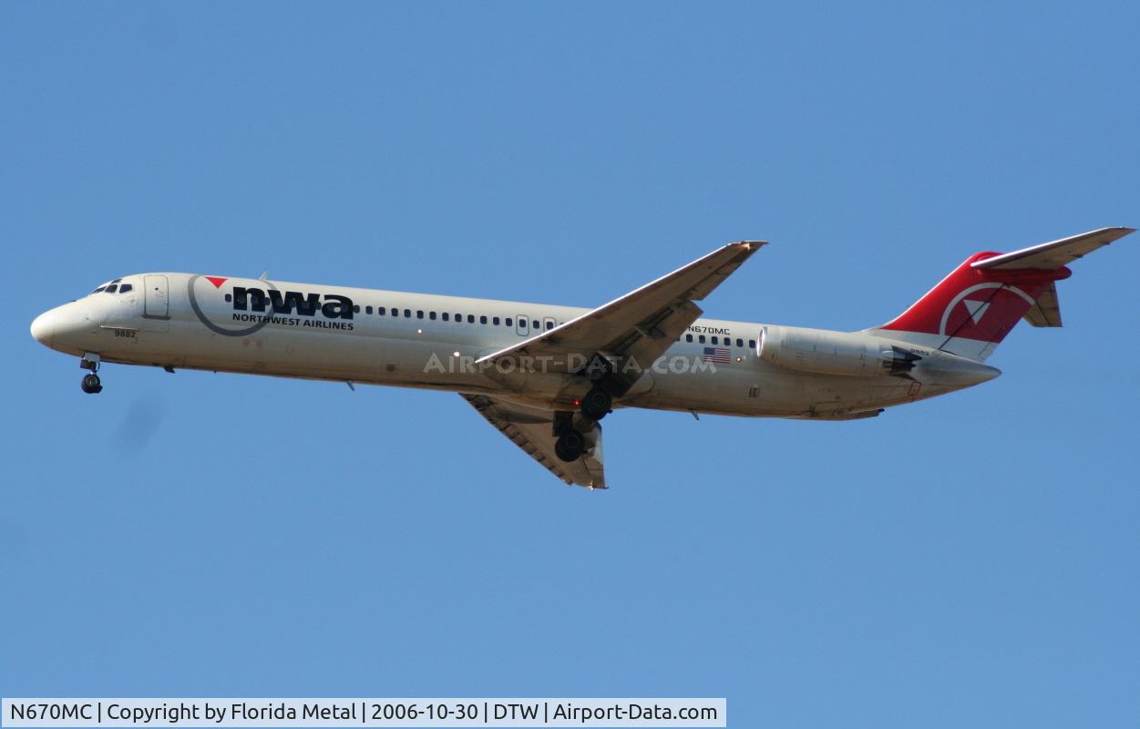 N670MC, 1976 Douglas DC-9-51 C/N 47659, DC-9-50