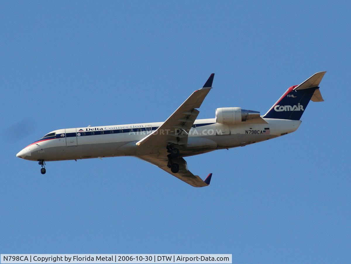 N798CA, 1999 Bombardier CRJ-100ER (CL-600-2B19) C/N 7348, Comair