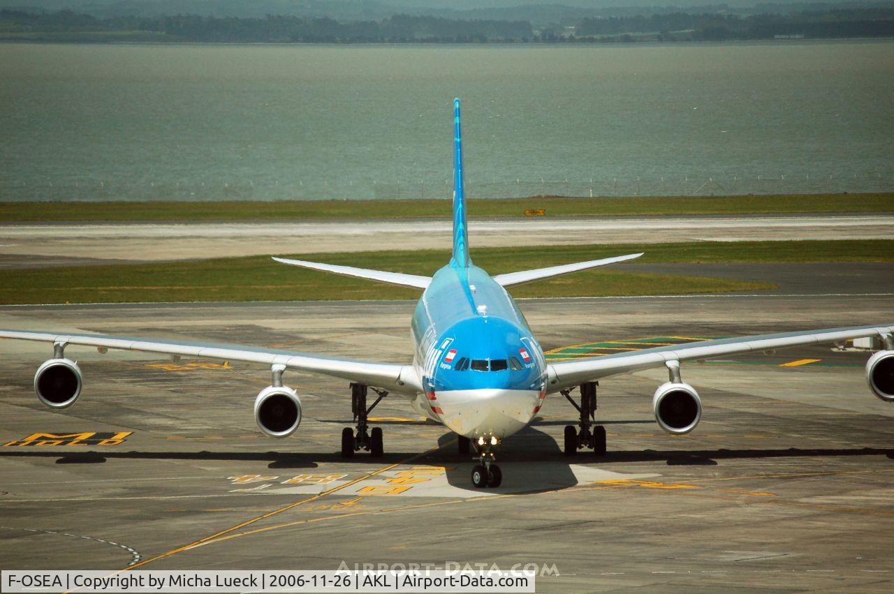 F-OSEA, 2001 Airbus A340-313 C/N 438, Just arrived in Auckland