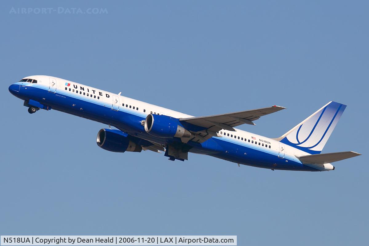 N518UA, 1990 Boeing 757-222 C/N 24871, United Airlines N518UA (FLT UAL890) climbing out from RWY 25R enroute to John F Kennedy Int'l (KJFK).