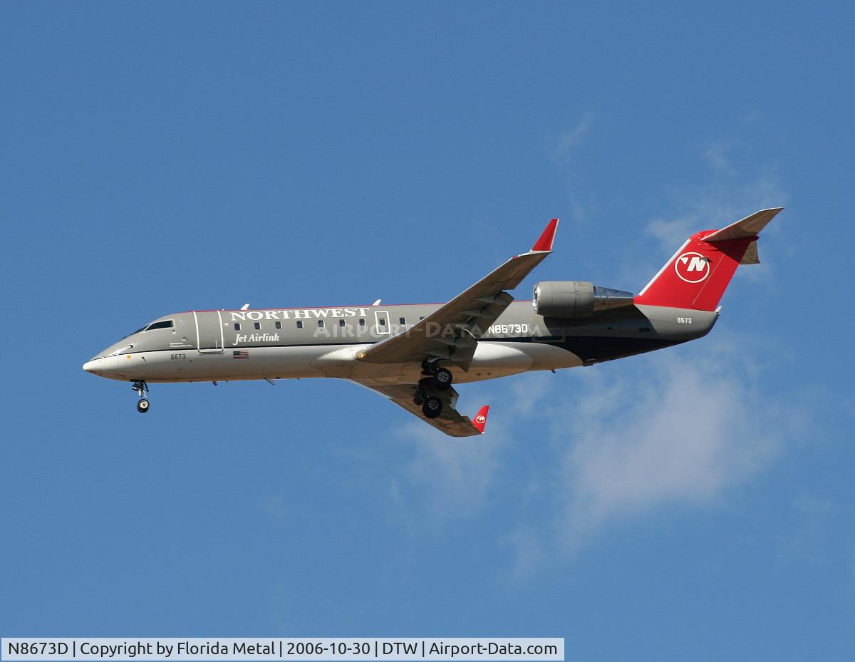N8673D, 2002 Bombardier CRJ-200ER (CL-600-2B19) C/N 7673, CRJ