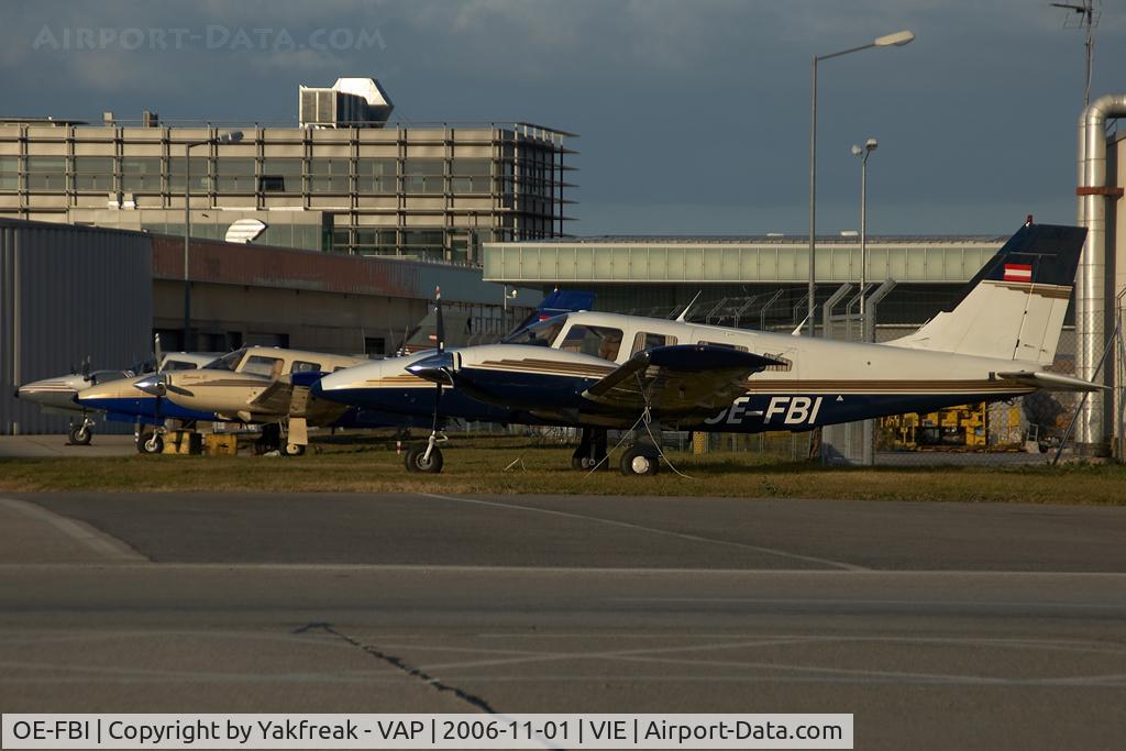 OE-FBI, Piper PA-34-220T C/N 34-8433062, Piper 34 Seneca
