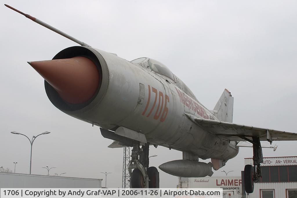 1706, Mikoyan-Gurevich MiG-21PF C/N 761706, MIG-21 ex Polish Air Force