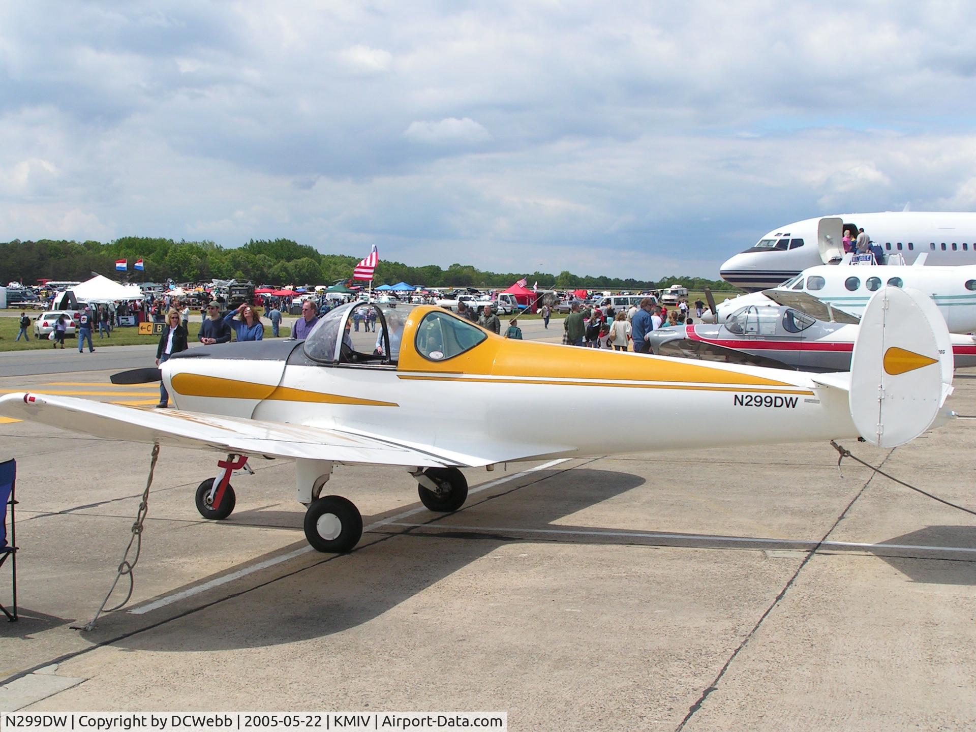 N299DW, 1946 Erco 415C Ercoupe C/N 1871, Millville Airshow 2005 Static Display