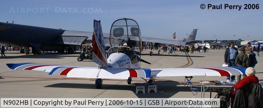 N902HB, 2006 Evektor-Aerotechnik Sportstar C/N 20060604, Parked in the first group of civvie statics