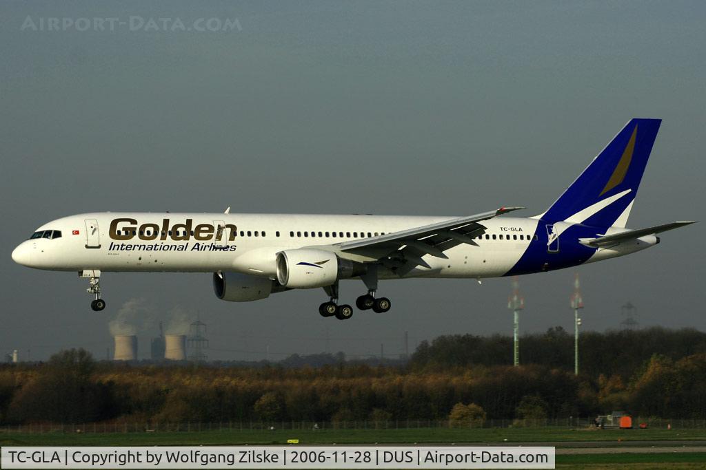 TC-GLA, 2001 Boeing 757-2Q8 C/N 30044, visitor