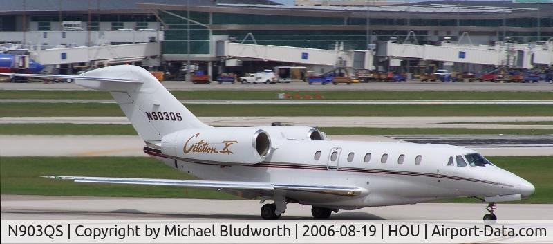 N903QS, 2001 Cessna 750 Citation X C/N 750-0162, Rolling on 12R. From the Air Terminal Museum