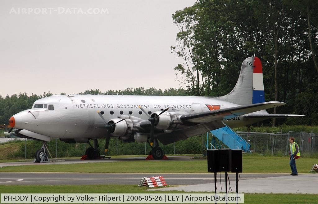 PH-DDY, 1942 Douglas C-54A Skymaster C/N 7488, Douglas DC-4