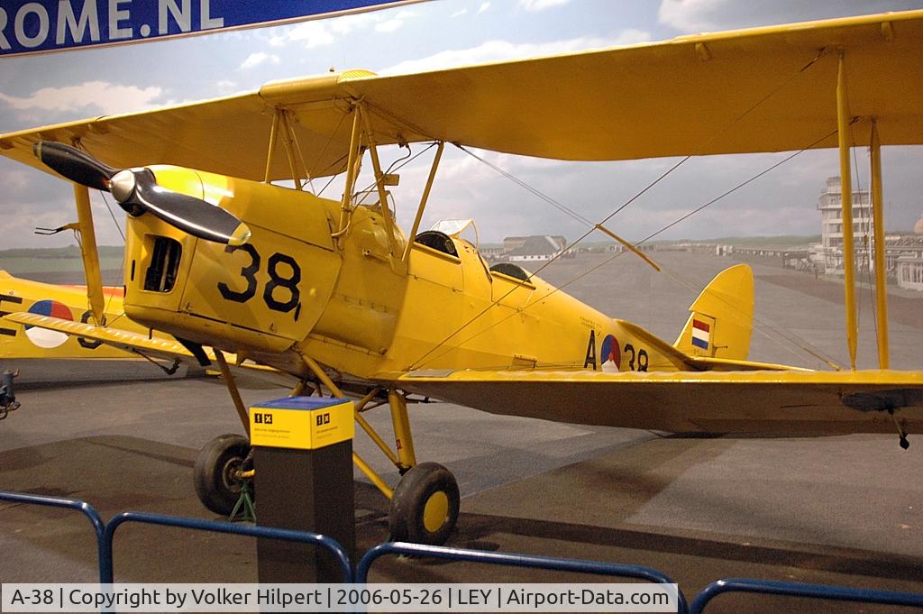 A-38, De Havilland DH-82A Tiger Moth II C/N 83101, De Havilland DH.82a Tiger Moth