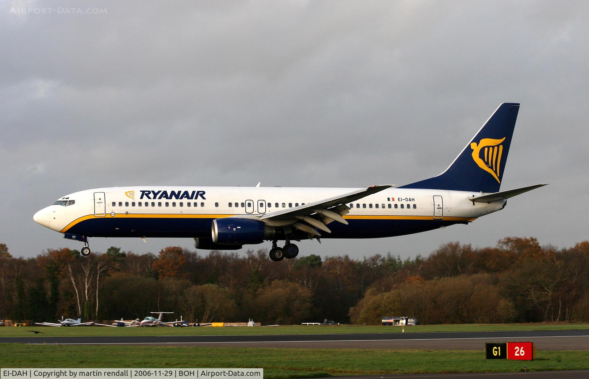 EI-DAH, 2003 Boeing 737-8AS C/N 33546, B737