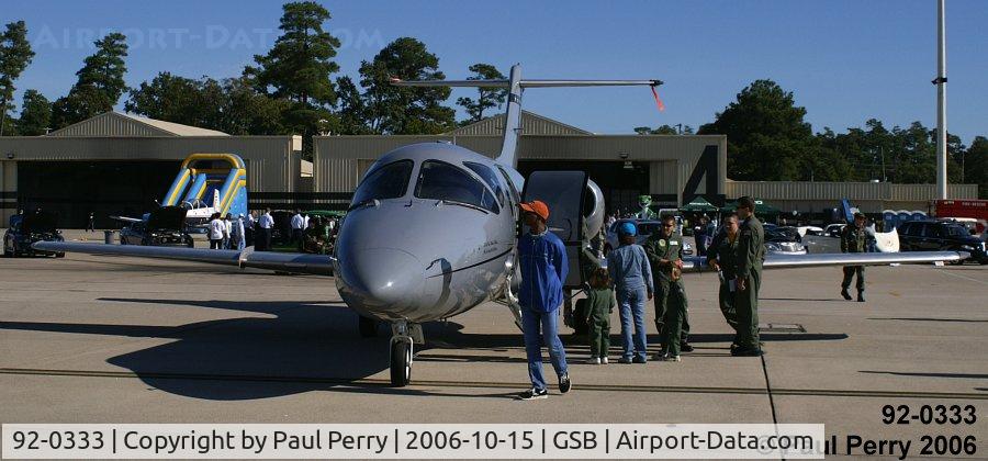92-0333, 1992 Beechcraft T-1A Jayhawk C/N TT-47, Decent crowd checking out the Jayhawk