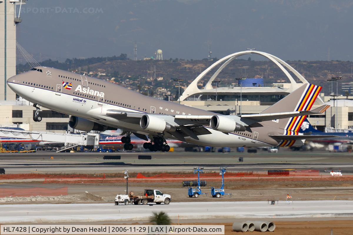 HL7428, 1998 Boeing 747-48E C/N 28552, Asiana Airlines HL7428 (FLT AAR201) departing RWY 25R enroute to Incheon Int'l (RKSI) - Seoul, South Korea.
